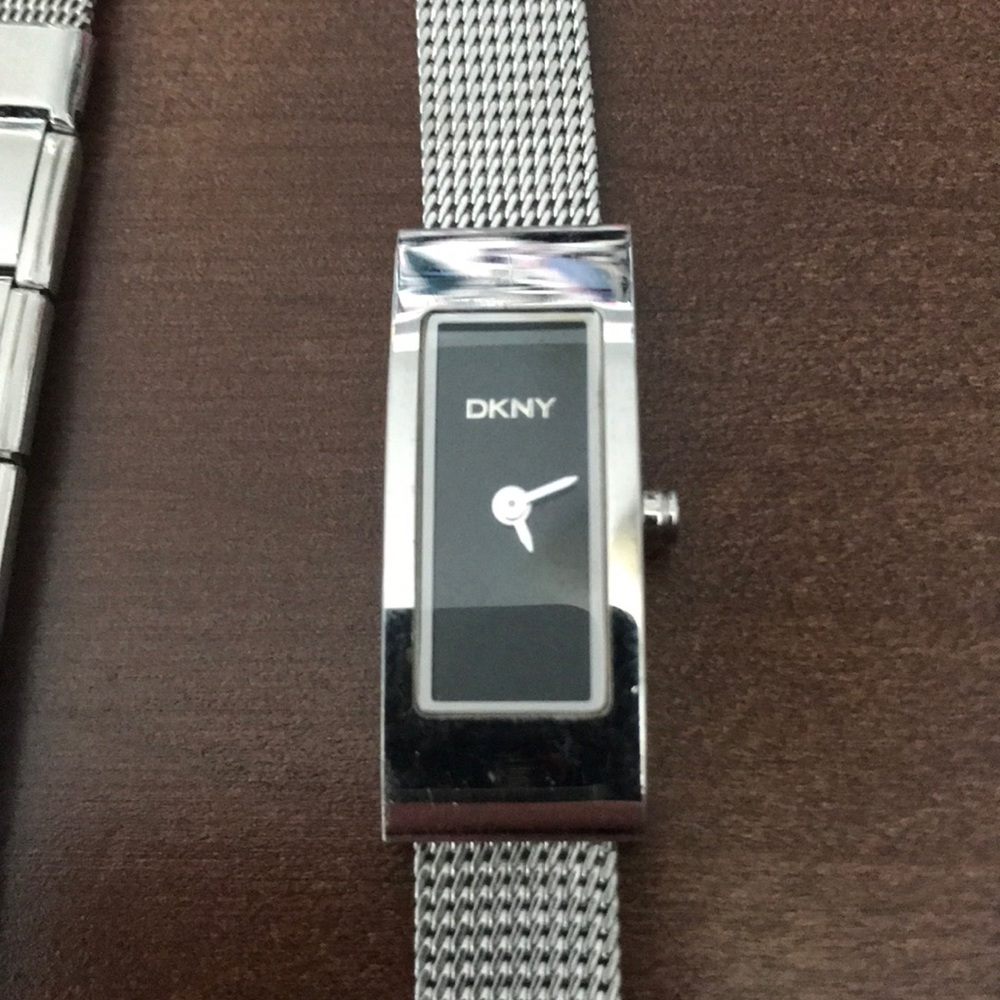 DkNY bracelet/watch set